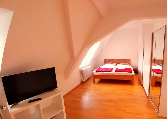 Wohnen Unter Dem Schloss * Heidelberg